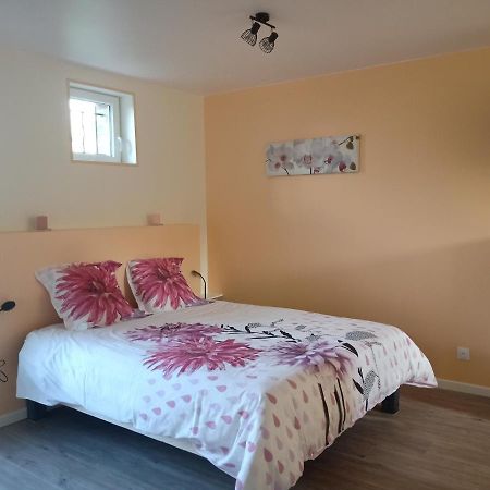 Chez Magali Bed & Breakfast Courtemaux Екстериор снимка
