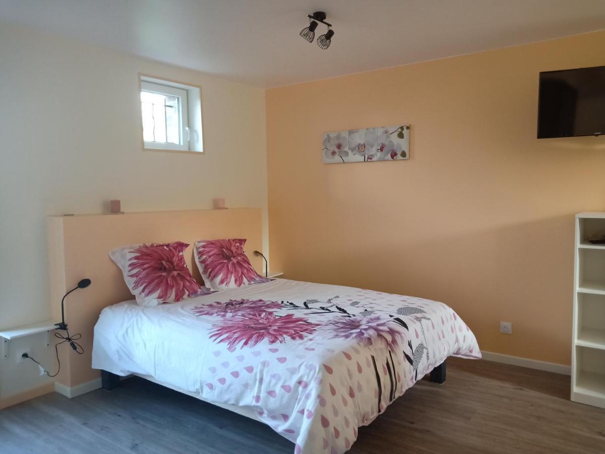 Chez Magali Bed & Breakfast Courtemaux Екстериор снимка